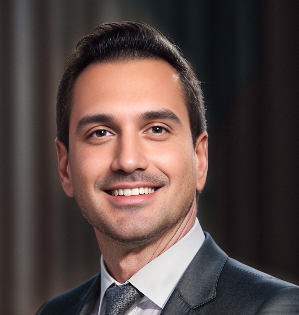 Portrait of Baris Zeren, founder and CEO of Bookyourdata